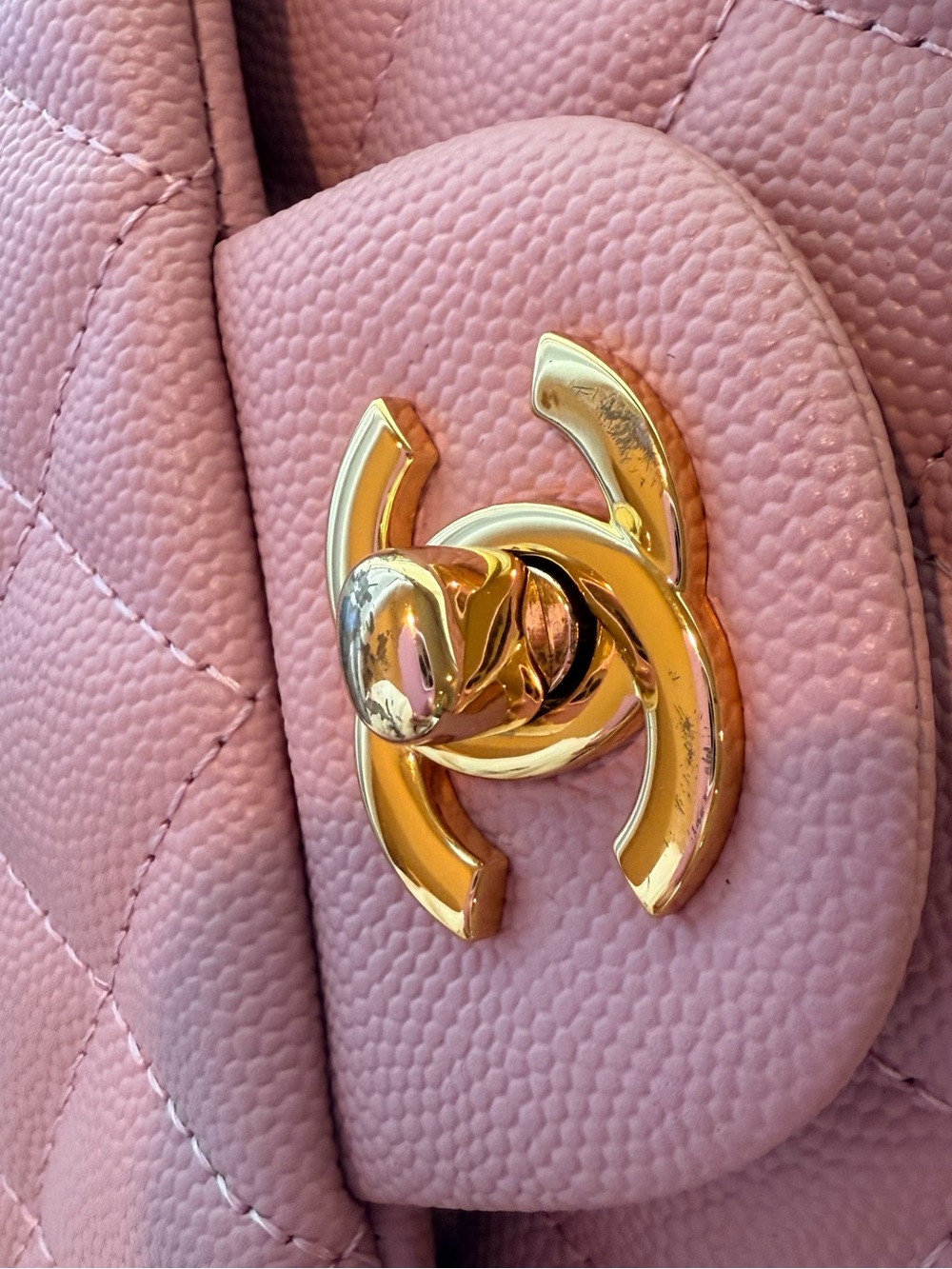 CC Pink Classic Flap - Picture 12 of 12